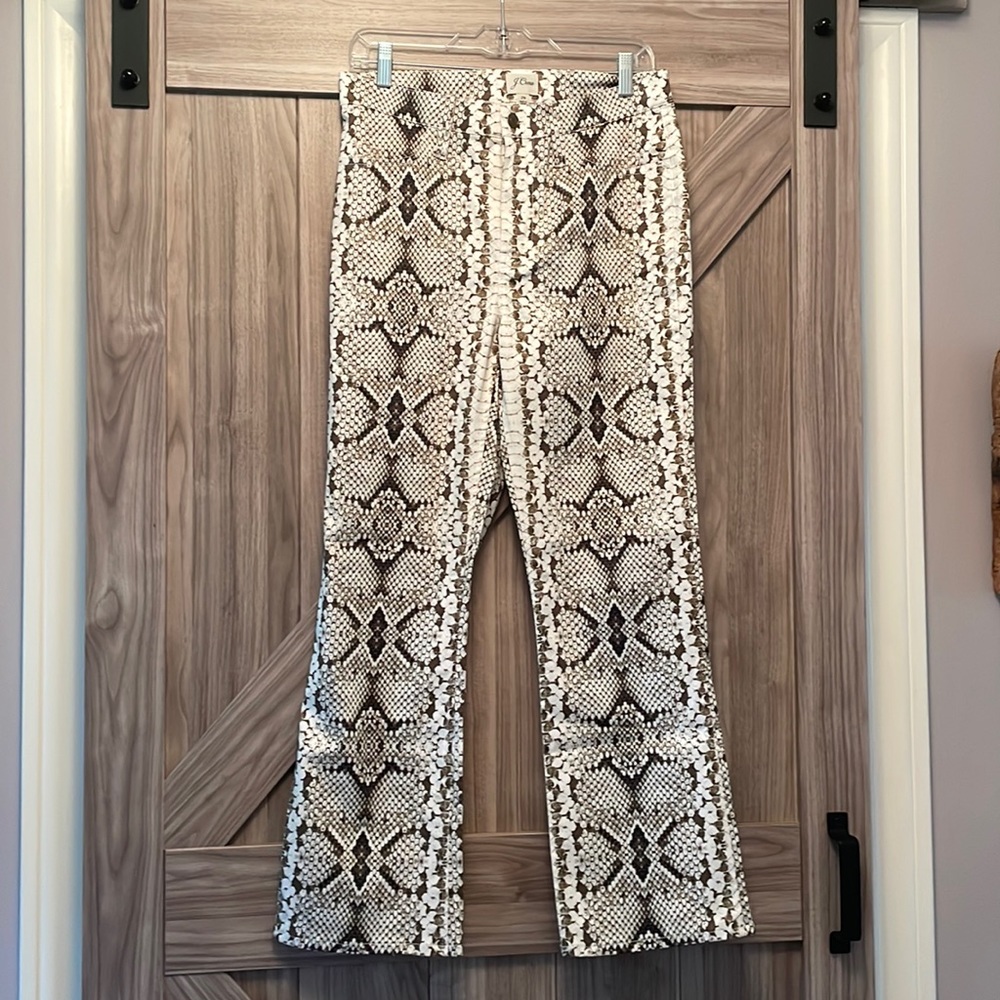 J Crew Kickout Crop Stretch Chino Pant